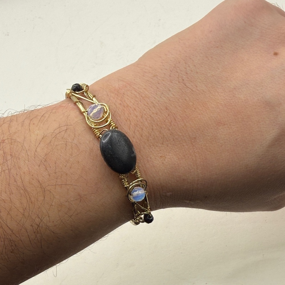 Handmade Wire Wrap Black Stone Rock Crystal Bracelet Cuff Gold Tone Artisan Boho